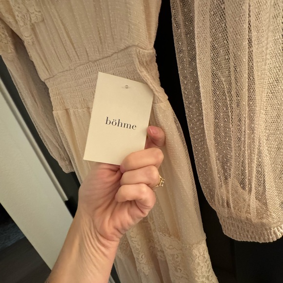 Brand NWT women’s cream lace Bohme dress size small - Picture 4 of 5